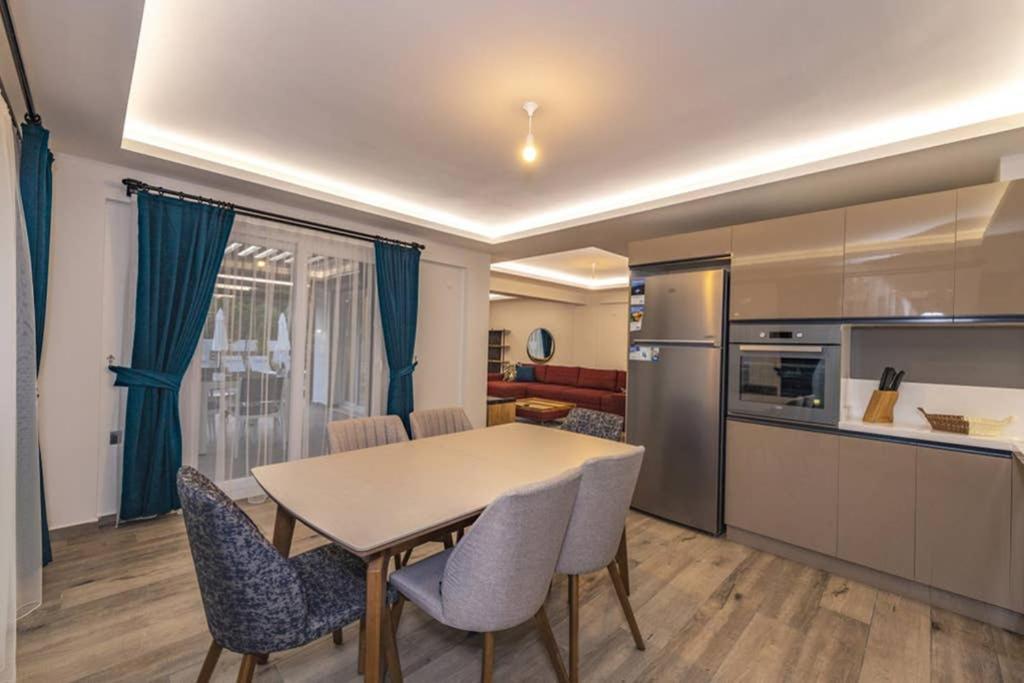 Bella- 4 Bedroom Holiday Villa In Oludeniz Фетхіє Екстер'єр фото